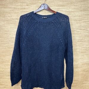 J. Crew Linen Sweater in Navy Blue - Women’s M